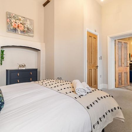 Whiskawaystays - Shaw Mews - Apartment 3 Вустер Экстерьер фото